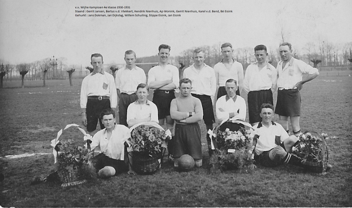 vv Wijhe kampioen 1930-1931 4e klasse.jpg